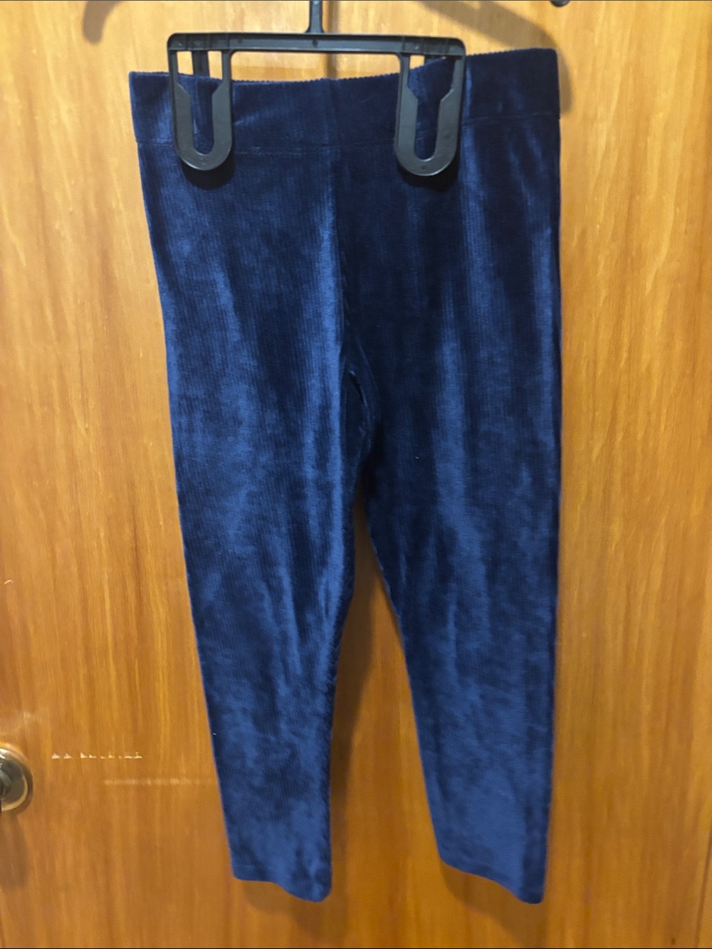 ⭐ 3 for $15
Navy Corduroy Stretch Kids Leggings